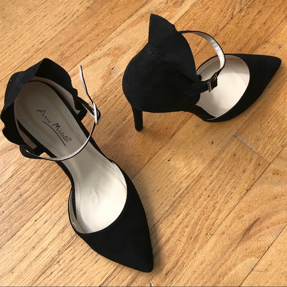 🎉SALE 🎉Anne Michelle Pointed Toe Heel - Picture 3 of 5